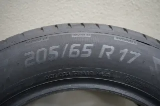 Vredestein Ultrac * I 205 65 R17 100Y I Sommerreifensatz - Bild 5