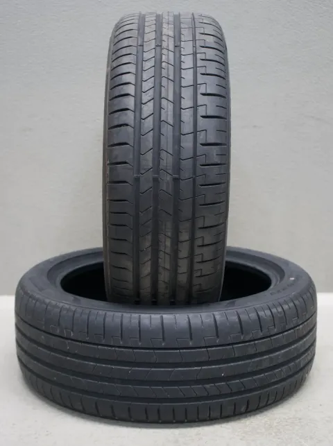 Background image for 2x Pirelli P Zero TM * I 245 45 R20 103W I Sommerreifen