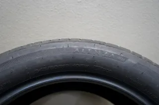 Bridgestone Alenza 001 * I 245 50 R19 105W XL I Sommerreifensatz - Bild 3
