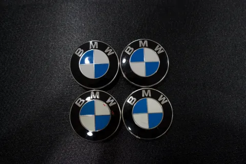 Background image for 4x BMW Nabendeckel 68mm I 6783536