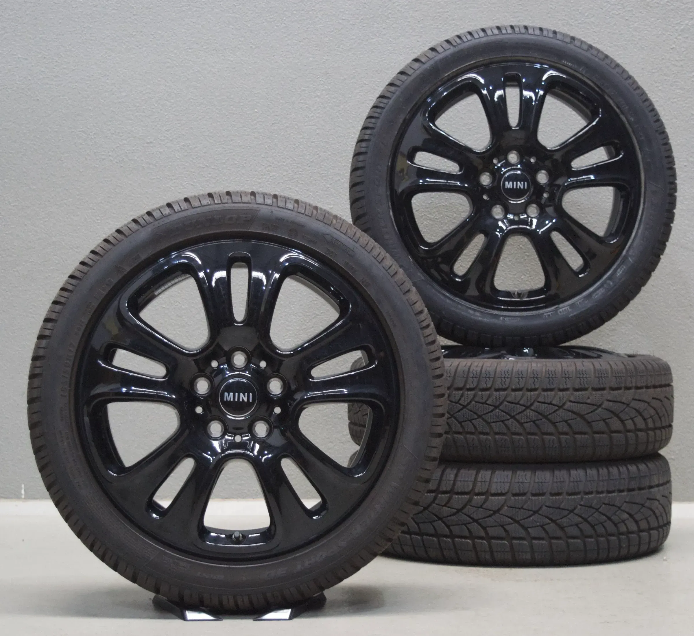 Mini Cooper F55 F56 F57 17 Zoll Winterkompletträder I Double Spoke 510 - Bild 1