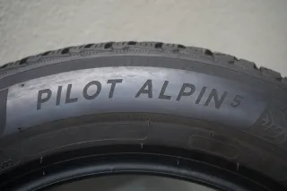 Michelin Alpin 5 I 235 55 R17 103V I Winterreifensatz - Bild 4