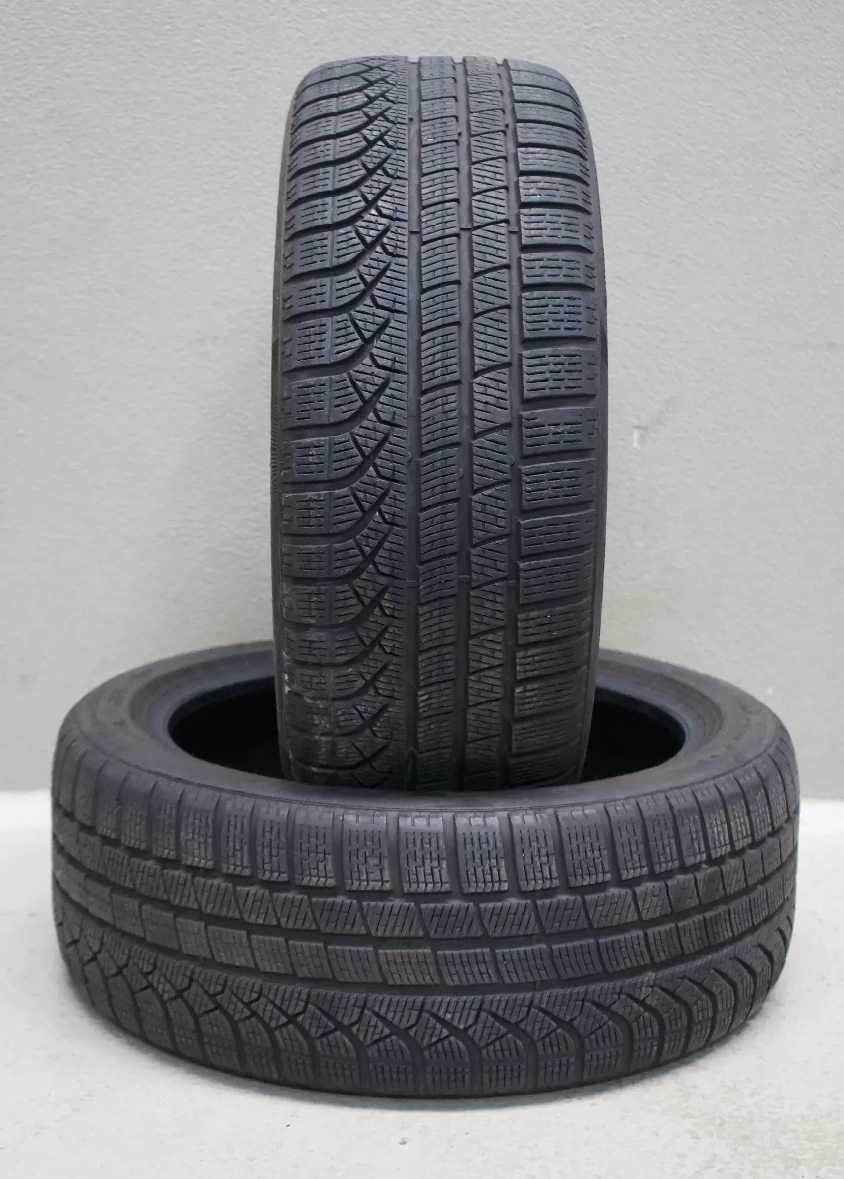 2x Pirelli P Zero Winter MO* I 245 45 R19 102H XL M+S I Winterreifen - Bild 1