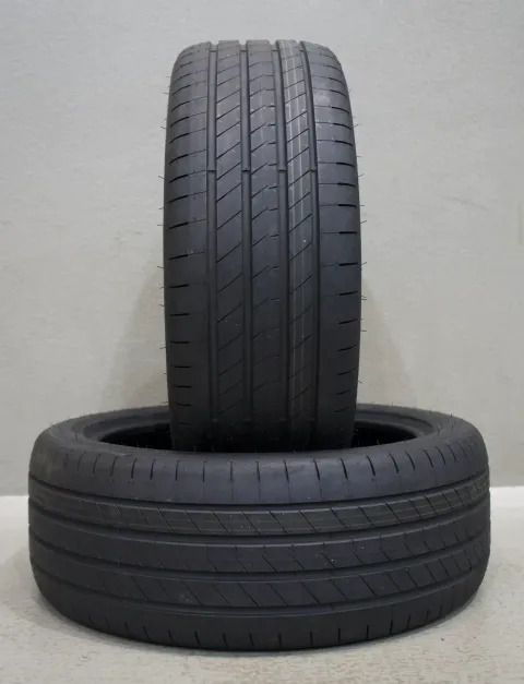 Background image for 2x Goodyear Eagle F1 Asymetric 6 MO I 225 45 R18 95W I Sommerreifen