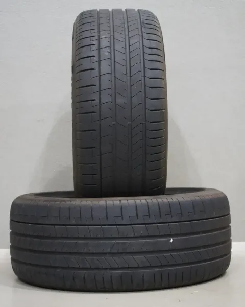 Background image for 2x Pirelli P Zero * I 275 40 R21 107Y I Sommerreifen