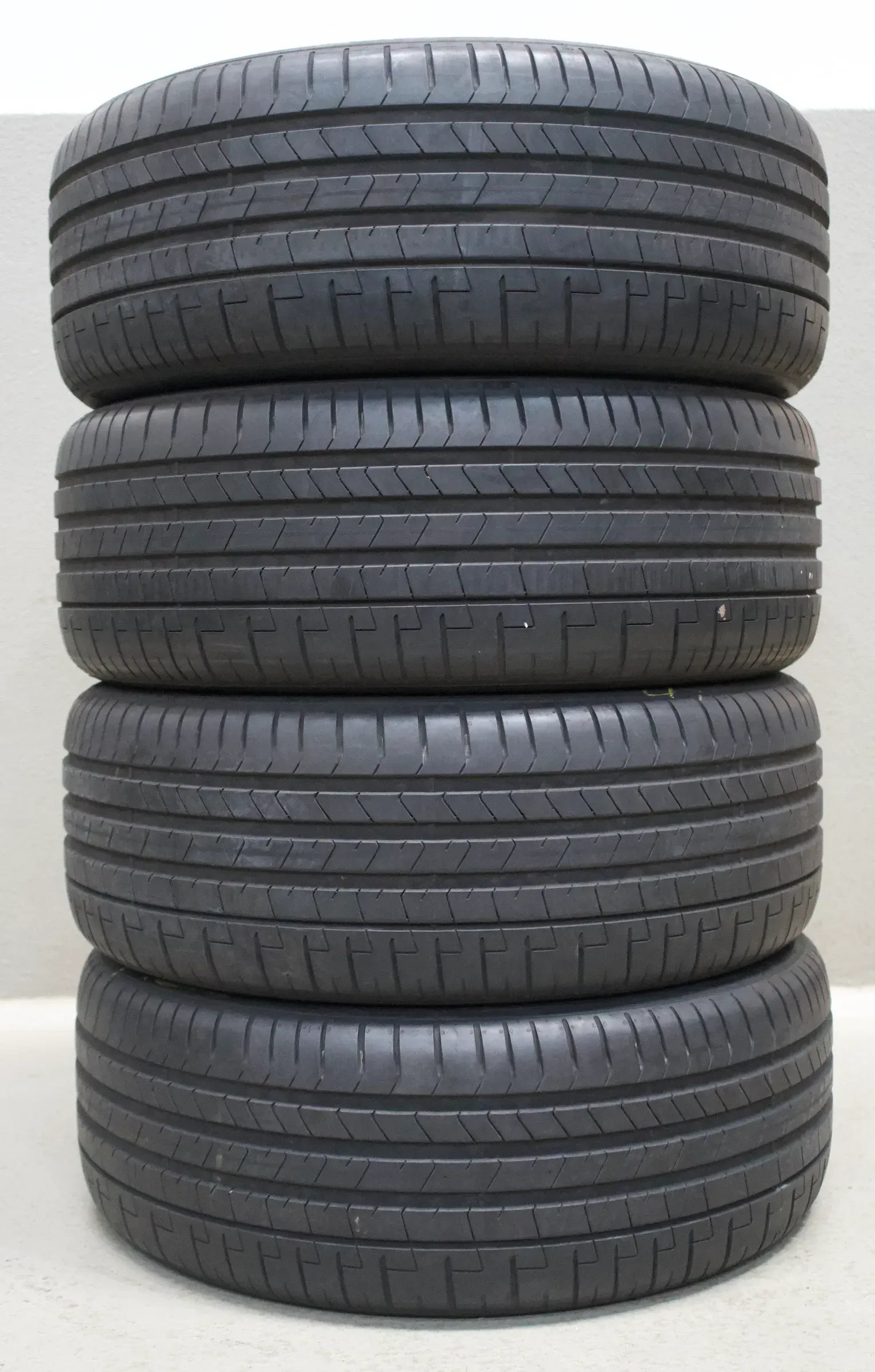 Pirelli P Zero TM * I 245 50 R19 105Y I Sommerreifensatz - Bild 1