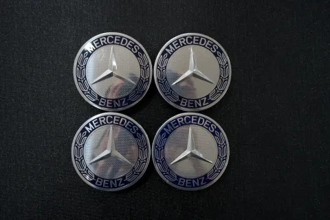 Background image for 4x Original Mercedes Nabendeckel I A1714000025