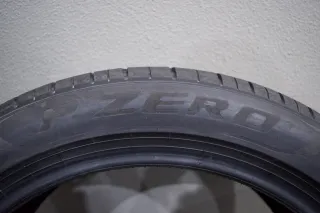 Pirelli P Zero MO * I 245 45 R19 102Y XL I Sommerreifensatz - Bild 4