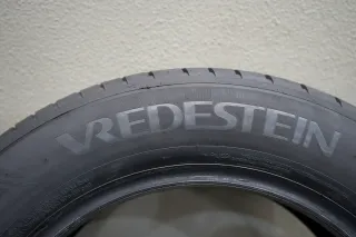 Vredestein Ultrac * I 205 65 R17 100Y I Sommerreifensatz - Bild 4