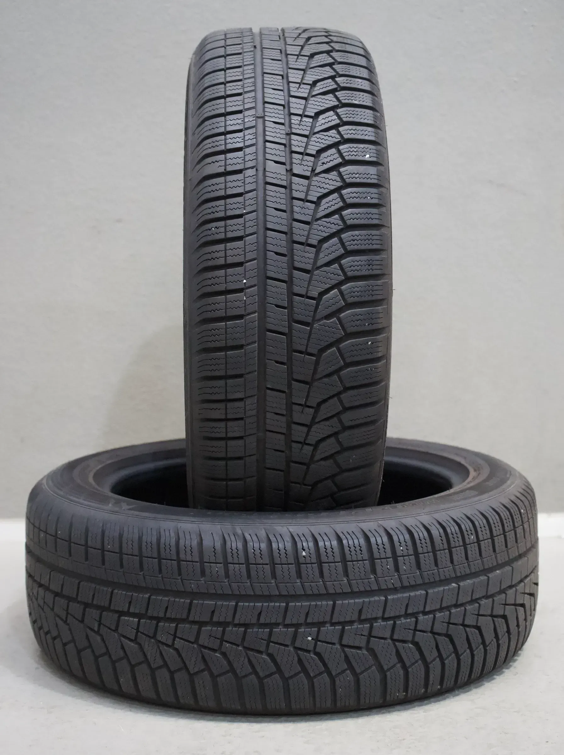 2x Hankook Winter i*Cept Evo 2 MO I 205 55 R17 91H M+S I Winterreifen - Bild 1