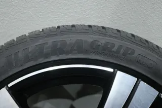 Mercedes-Benz C-Klasse W206 I S206 18 Zoll Winterkompletträder - Bild 5