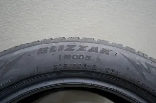 2x Bridgestone Blizzak LM005 * I 205 60 R18 99H M+S I Winterreifen - Bild 3