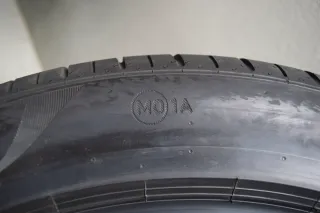 2x Pirelli P Zero MO1A I 285 40 ZR19 107Y XL I Sommerreifen - Bild 5
