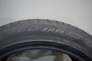 2x Pirelli P Zero MO1A I 285 40 ZR19 107Y XL I Sommerreifen - Bild 6