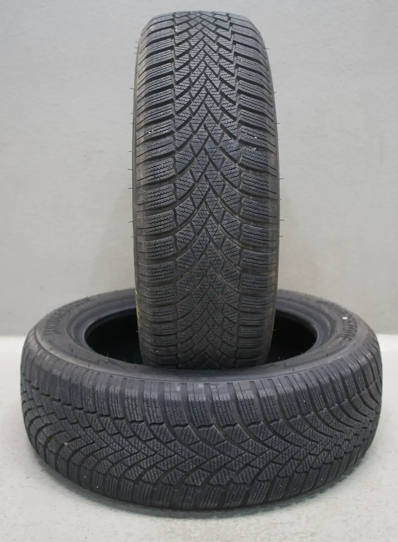 2x Bridgestone Blizzak LM005 * I 205 60 R18 99H M+S I Winterreifen - Bild 1