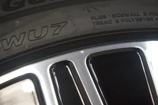 Mercedes-Benz E-Klasse E-Klasse W214 I S214 19 Zoll Winterkompletträder - Bild 8