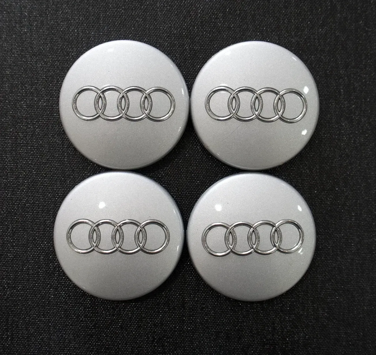 4x Original Audi Nabendeckel I 4B0 601 170 - Bild 1