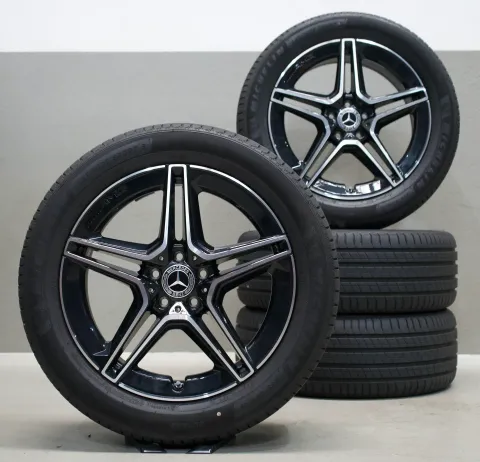 Background image for Mercedes-Benz GLA H247 GLB X257 19 Zoll Sommerkompletträder