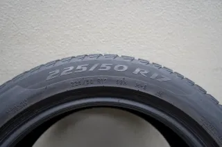 2x Pirelli SottoZero 3 RSC RFT* I 225 50 R17 98H M+S XL I Winterreifensatz - Bild 4