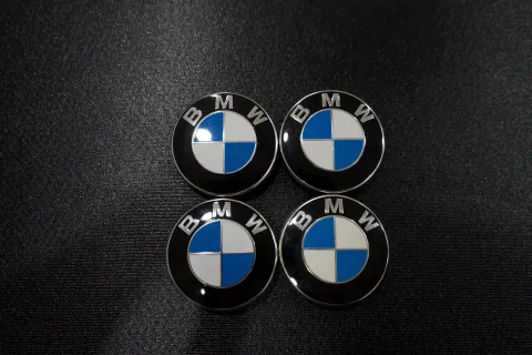 Background image for 4x BMW Nabendeckel 68mm I 6783536