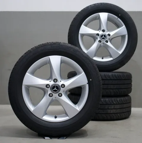 Background image for Mercedes-Benz V-Klasse W447 I Viano W639 17 Zoll Sommerkompletträder