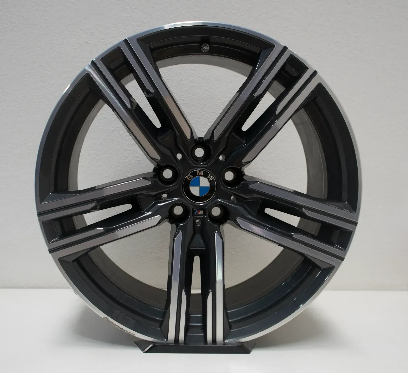 BMW 8er G14 G15 G16  19 Zoll Einzelfelge I M727 - Bild 1