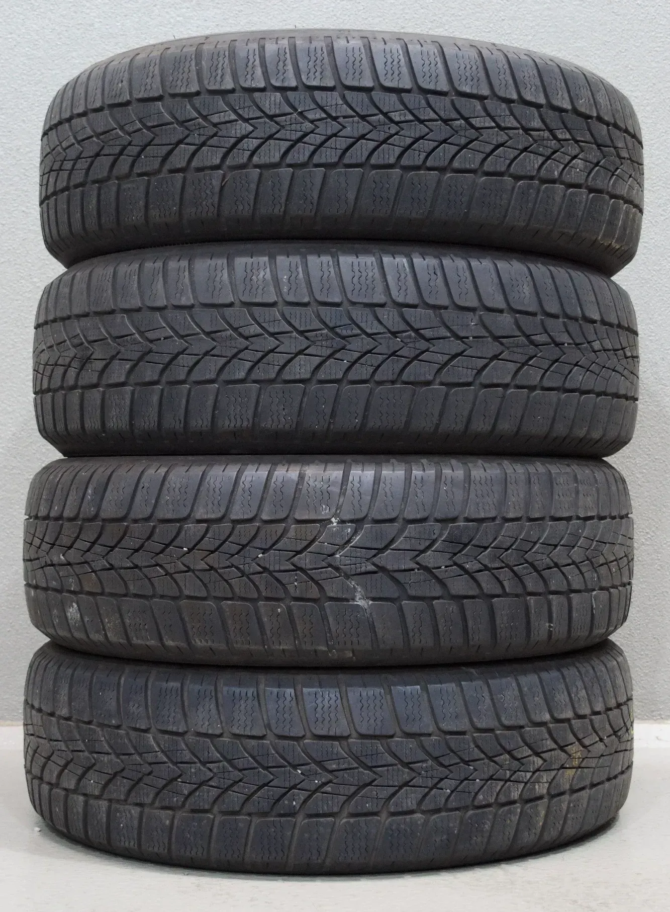 Dunlop SP WinterSport 4D * I 195 65 R16 92H M+S I Winterreifensatz - Bild 1