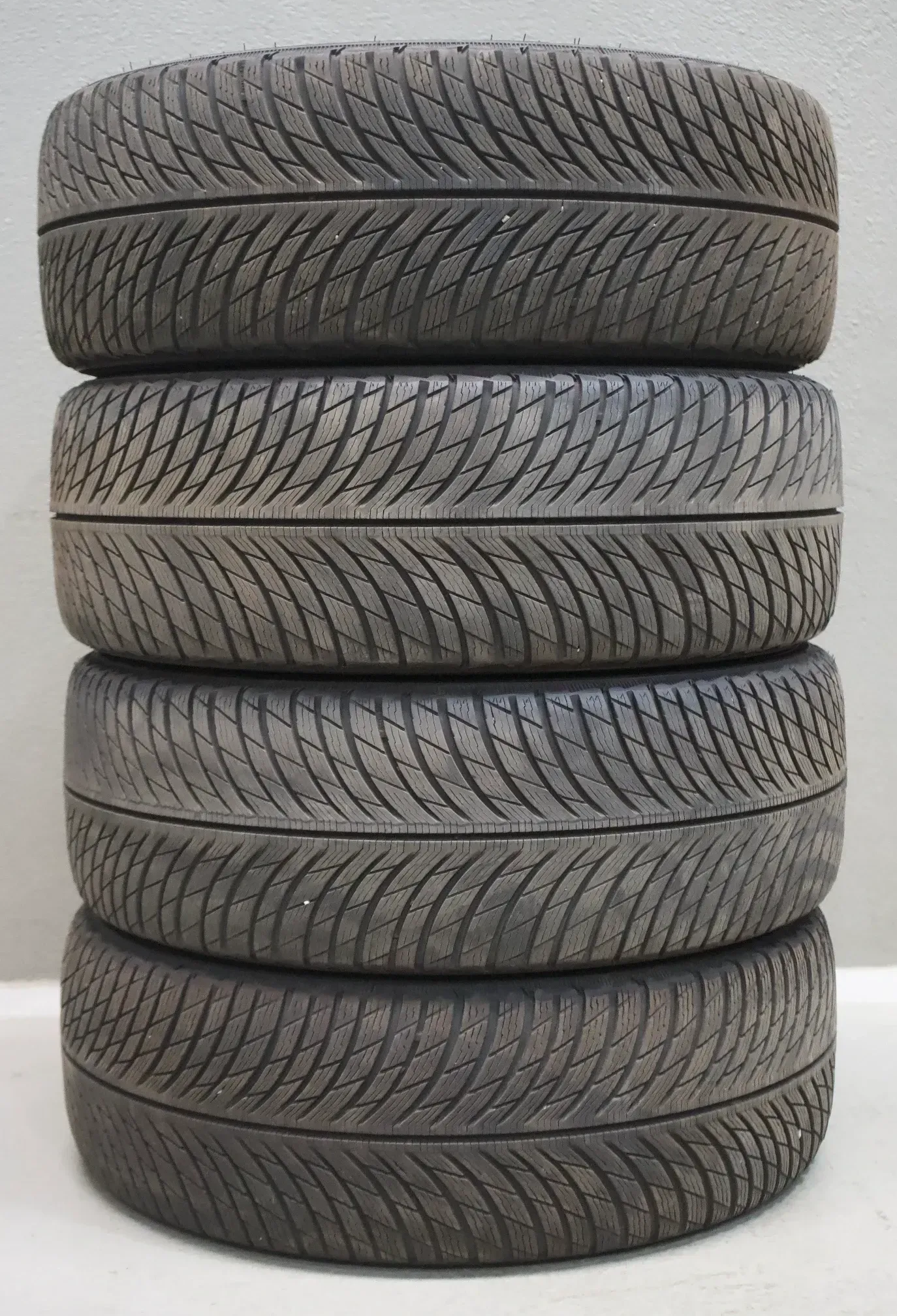 Michelin Pilot Alpin 5 ZP I 245 45 R19 102V XL M+S I Winterreifensatz - Bild 1