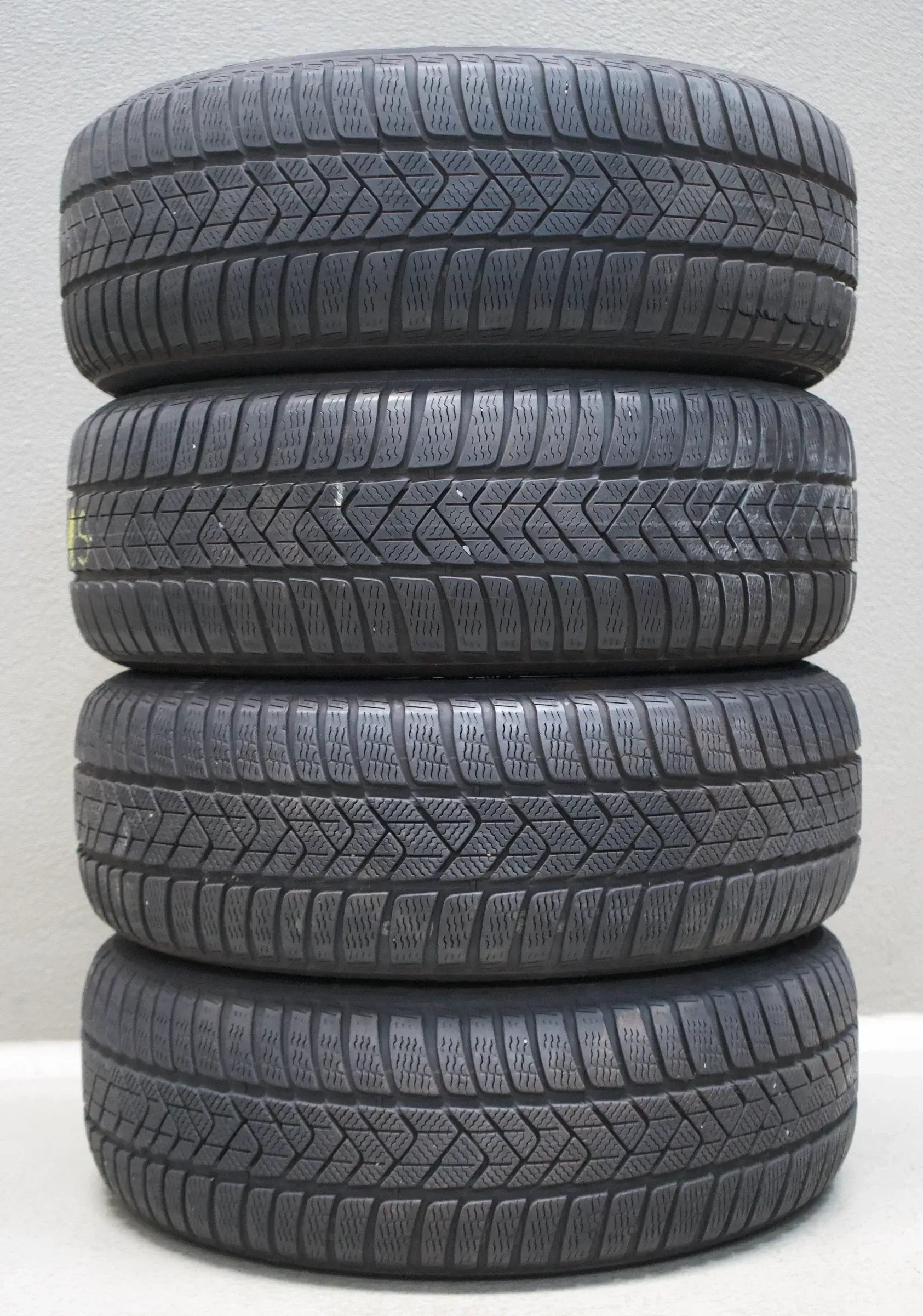 4x Pirelli SottoZero 3 MOE RFT * I 225 55 R17 97H M+S I Winterreifen - Bild 1