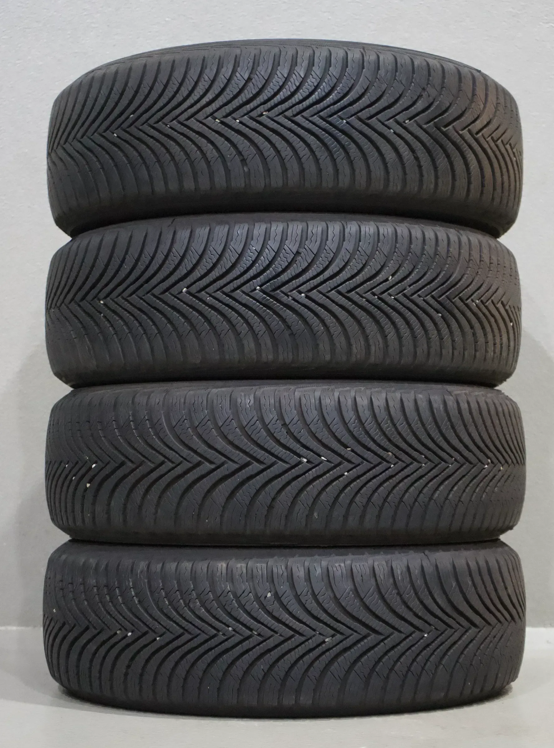 4x Michelin Alpin 5 MO I 205 60 R16 92H M+S I Winterreifen - Bild 1