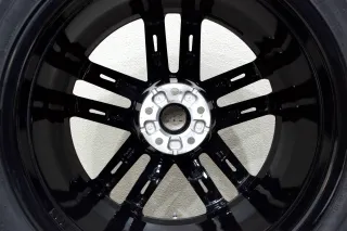 Audi A8 I S8 4N0 20 Zoll Sommerkompletträder - Bild 4
