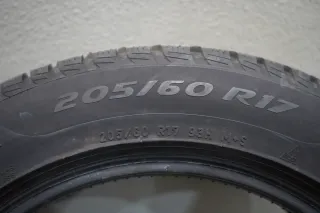 4x Pirelli SottoZero 3 * I 205 60 R17 93H M+S I Winterreifen - Bild 6
