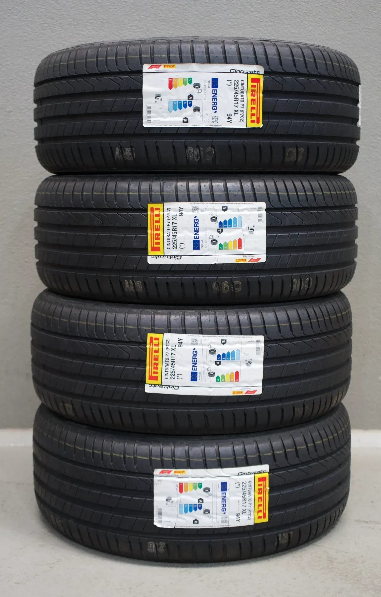 Pirelli Cinturato P7 * I 225 45 R17 94Y I Sommerreifensatz - Bild 1