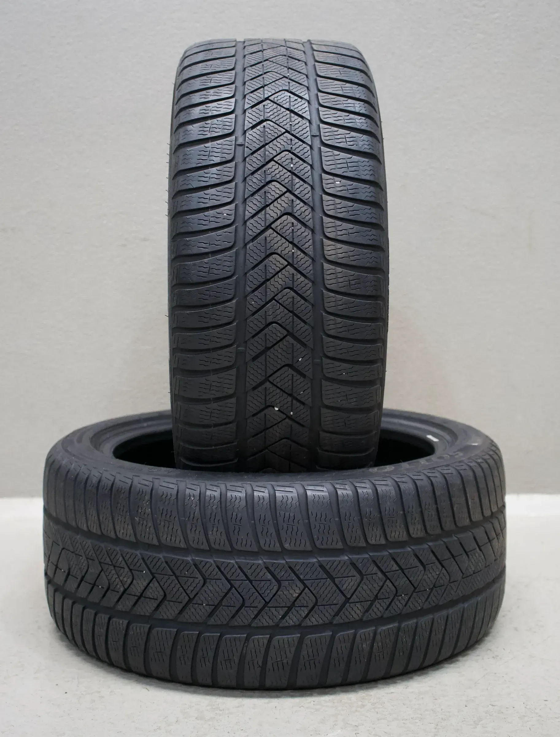 2x Pirelli SottoZero 3 RSC * I 255 40 R18 99V M+S I Winterreifen - Bild 1