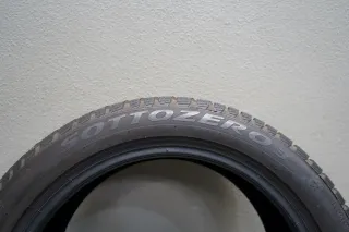 2x Pirelli SottoZero 3 MO * I 245 45 R18 100V M+S I Winterreifen - Bild 3