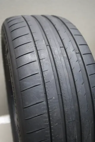 Michelin Pilot Sport 4S * I 245 45 R19 102Y I Sommerreifensatz - Bild 3