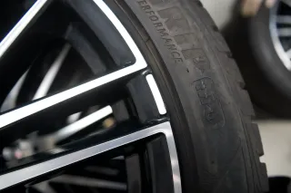 Mercedes-Benz C-Klasse W206 I S206 18 Zoll Winterkompletträder - Bild 10