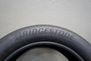 Bridgestone Alenza 001 * I 245 50 R19 105W XL I Sommerreifensatz - Bild 3