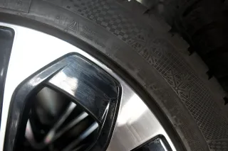 Mercedes-Benz E-Klasse E-Klasse W214 I S214 19 Zoll Winterkompletträder - Bild 8