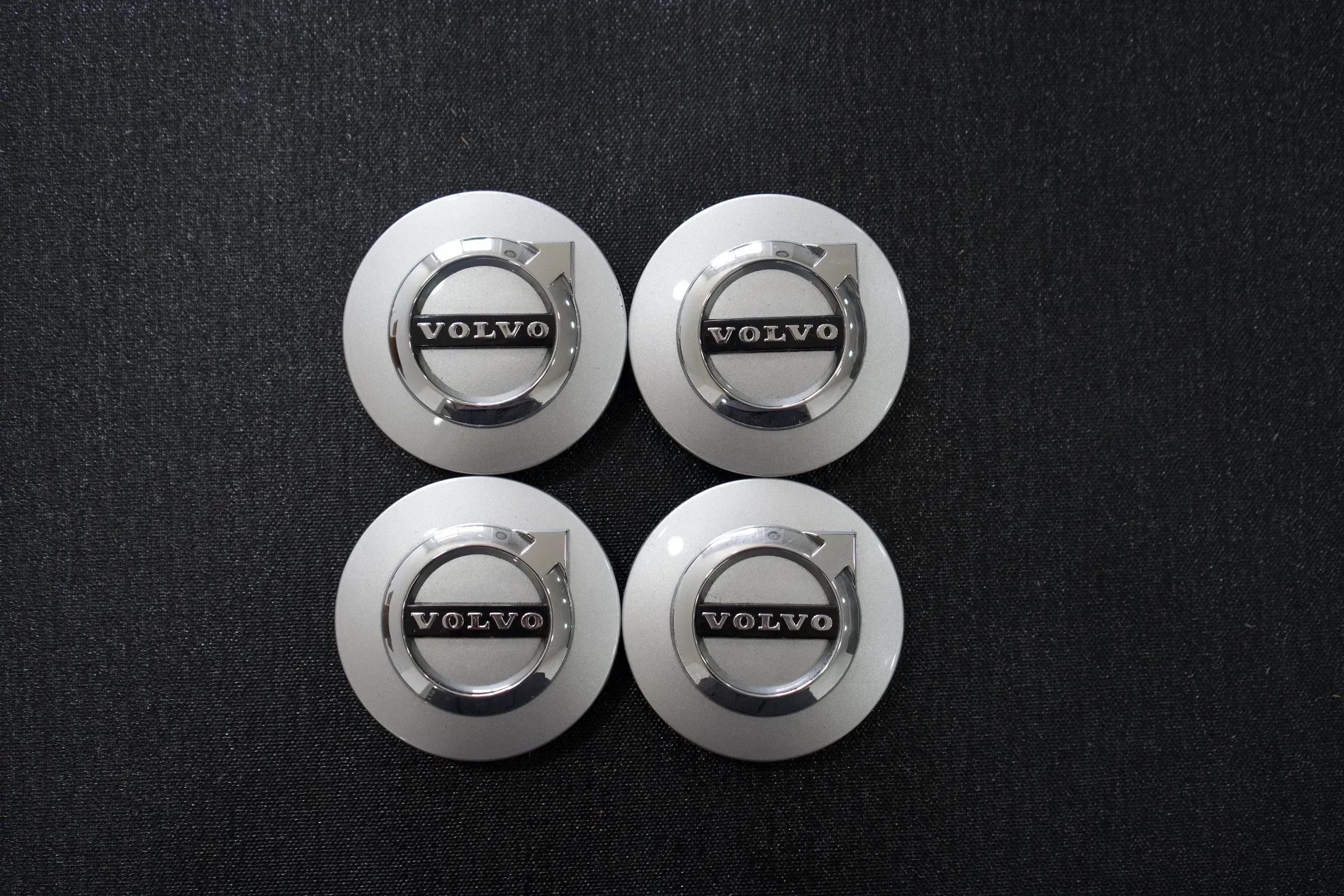 4x Original Volvo Nabendeckel I 31471435 - Bild 1