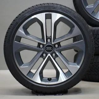 Audi A3 I S3 8Y GY 18 Zoll Winterkompletträder - Bild 2