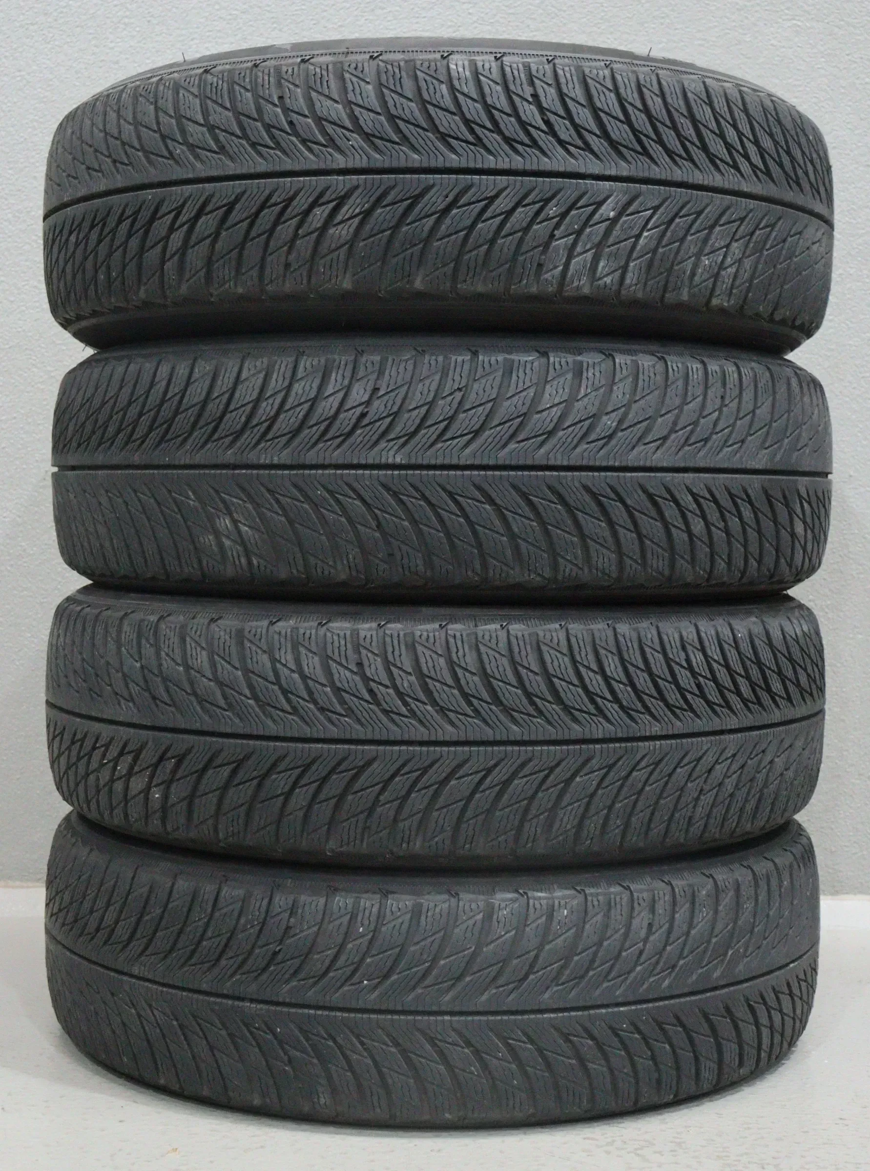 Michelin Pilot Alpin 5 MO  I 215 65 R17 99H M+S I Winterreifensatz - Bild 1