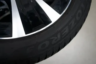 Mercedes-Benz E-Klasse E300de Hybrid 18 Zoll Winterräder Winterreifen - Bild 14